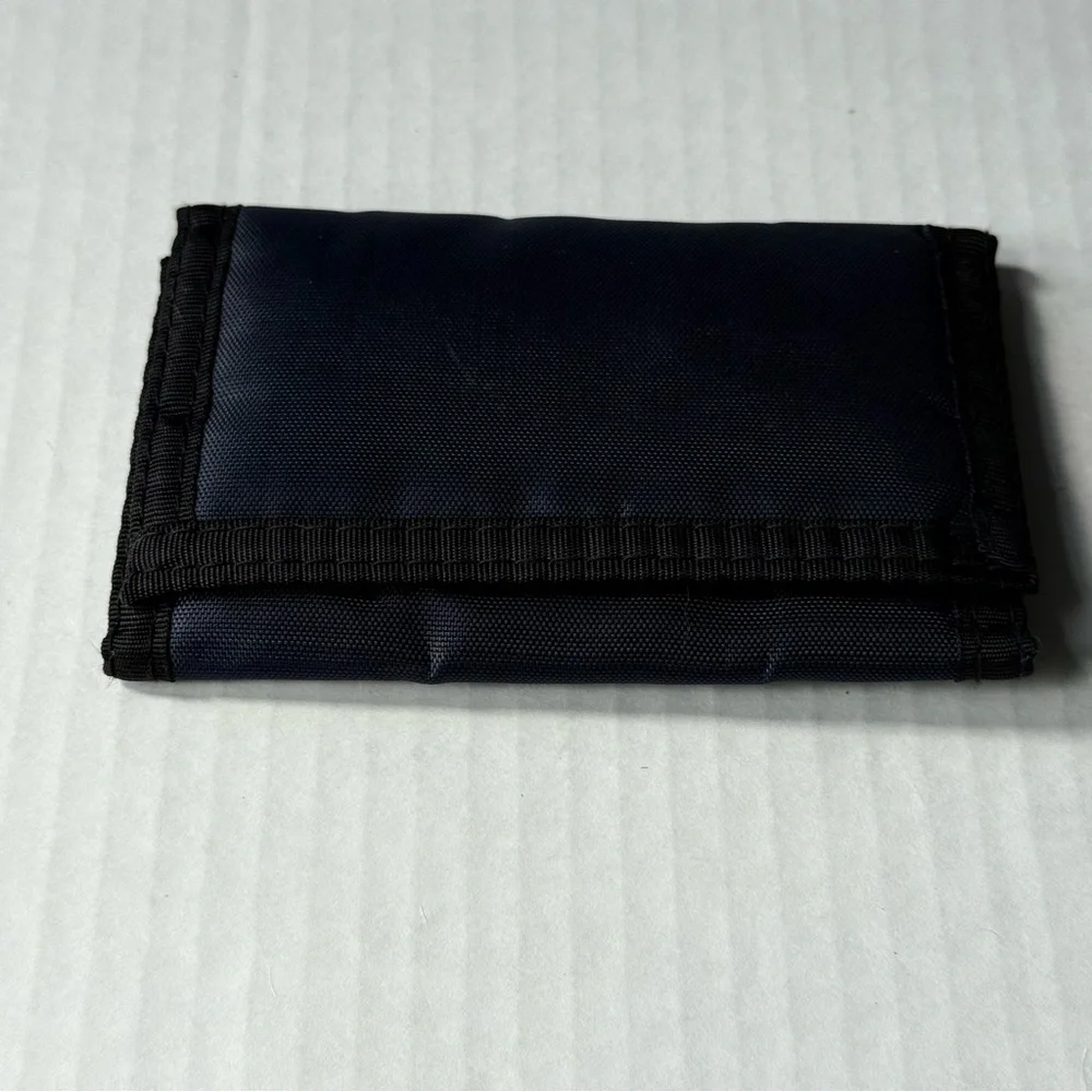 Dallas Cowboys Black and Gray Men’s‎ Wallet 1993 NFL